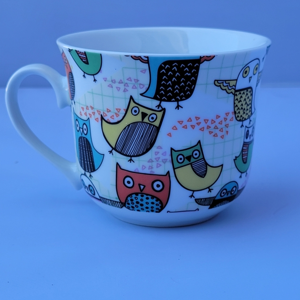 Creative Tops Ltd. "Owls" Hoot Coffee Mug 4" Tall Colorful